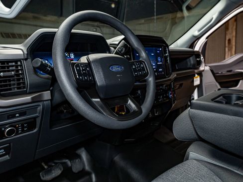 Used 2025 Ford F150 XL image 15