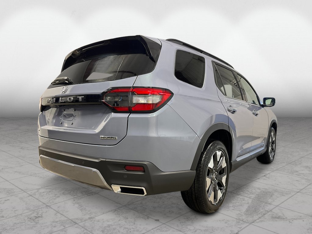 New 2026 Honda Pilot Touring image 5