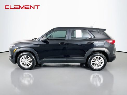 Used 2025 Chevrolet TrailBlazer LS FWD image 5