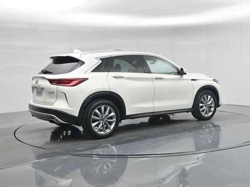 Used 2022 INFINITI QX50 Luxe image 30
