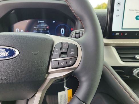 New 2026 Ford Explorer Active image 24