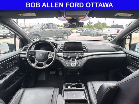 Used 2025 Honda Odyssey Sport-L image 19