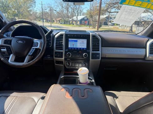 Used 2017 Ford F350 King Ranch w/ King Ranch Ultimate Package image 13