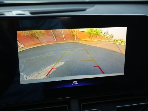 New 2026 Chevrolet Trax RS w/ Sunroof Package FWD image 4