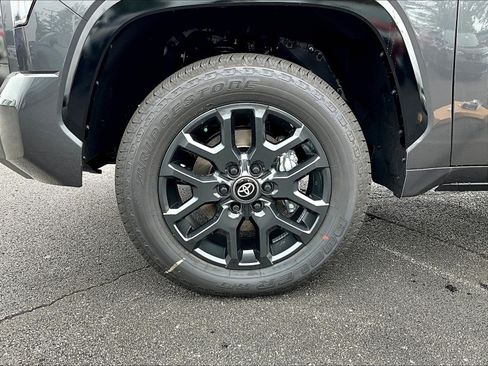 New 2026 Toyota Tundra Platinum AWD/4WD image 22