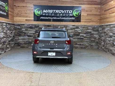 New 2026 Hyundai Venue SEL image 8