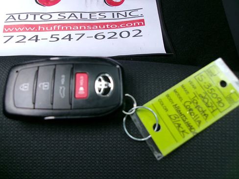 Used 2024 Toyota Corolla Sedan w/ SE Convenience Package FWD image 18