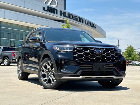 Used 2025 Ford Explorer Platinum w/ Ultimate Package RWD image 2