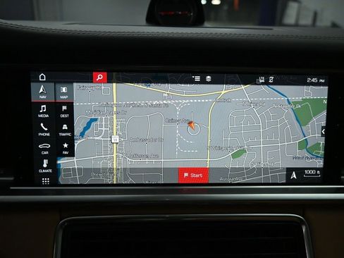 Used 2018 Porsche Panamera 4S Executive image 13