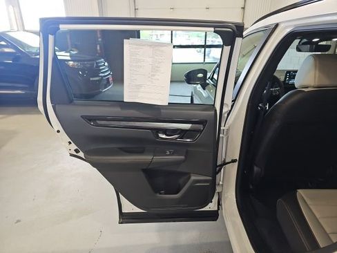 Used 2025 Honda CR-V Sport Touring image 21