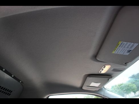 Used 2016 Nissan NV200 S FWD image 22