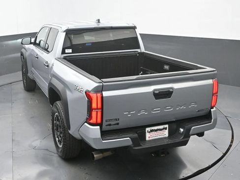 Used 2026 Toyota Tacoma TRD Off-Road AWD/4WD image 28