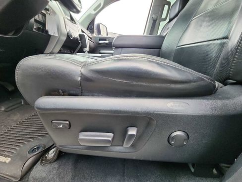 Used 2018 Toyota Tundra Platinum image 13