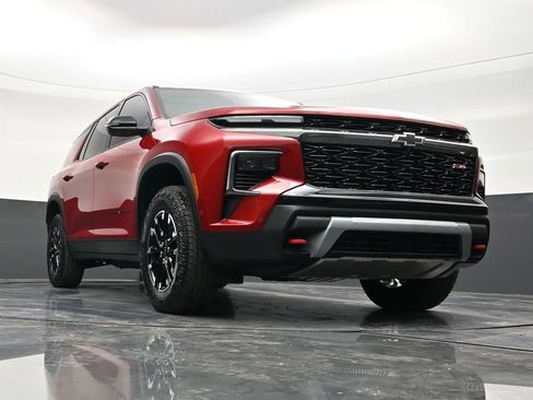 Used 2025 Chevrolet Traverse Z71 w/ Enhanced Driving Package image 27