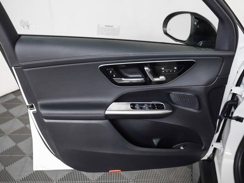 Certified 2025 Mercedes-Benz GLC 43 AMG 4MATIC image 24