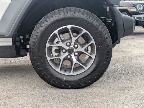 New 2026 Jeep Wrangler Unlimited Sport AWD/4WD image 13