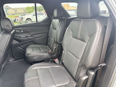 Used 2023 Chevrolet Traverse RS w/ LPO, Floor Liner Package AWD/4WD image 21