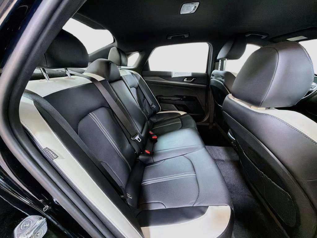 Used 2025 Kia K5 GT-Line AWD/4WD image 27