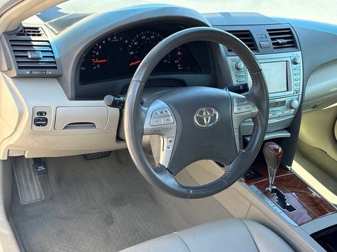 Used 2009 Toyota Camry XLE FWD image 21