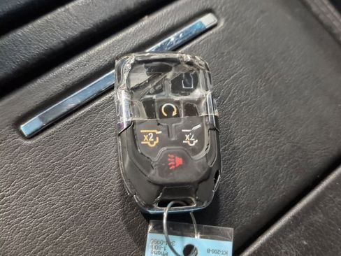 Used 2015 Chevrolet Suburban LTZ image 38