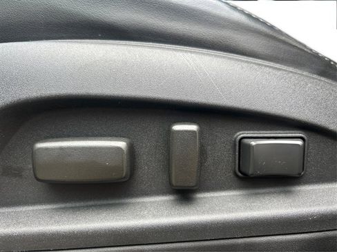 Used 2013 Chevrolet Equinox LTZ w/ LPO, Protection Package FWD image 38