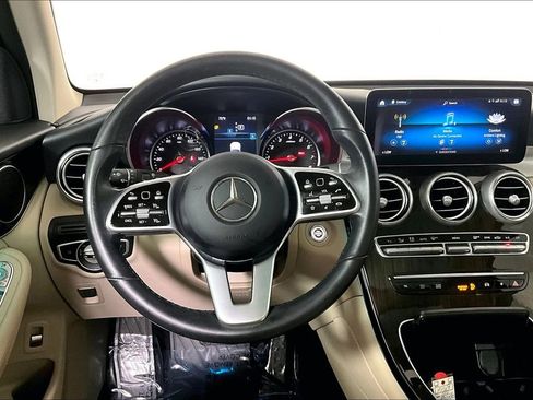 Used 2022 Mercedes-Benz GLC 300 w/ Premium Package Lite image 5