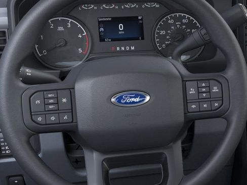 New 2026 Ford F550 4x4 SuperCab Super Duty w/ XLT Value Package image 12