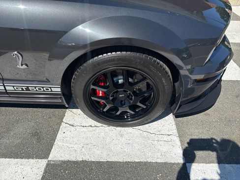 Used 2008 Ford Mustang Shelby GT500 RWD image 13