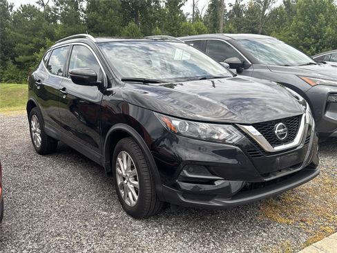 Used 2020 Nissan Rogue Sport AWD image 1