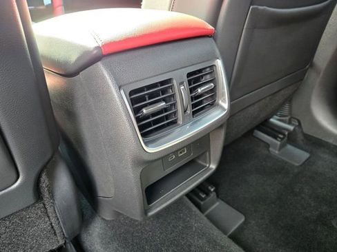 Used 2024 INFINITI QX50 Sport FWD image 17