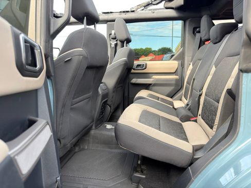 Used 2022 Ford Bronco Wildtrak AWD/4WD image 39