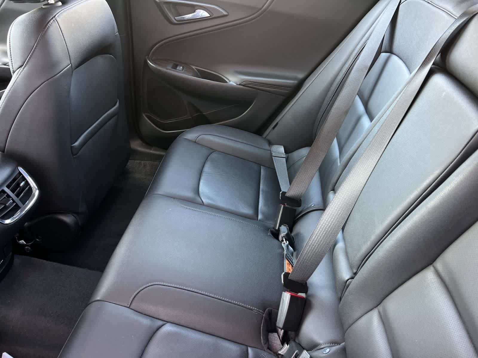 Used 2024 Chevrolet Malibu LT FWD image 5