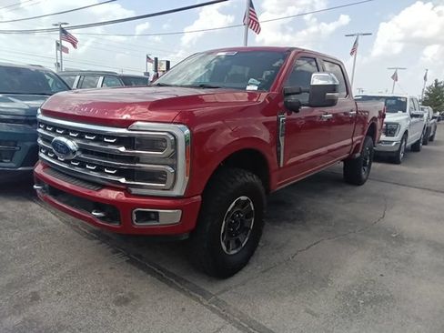 Used 2023 Ford F250 Platinum w/ Tremor Off-Road Package AWD/4WD image 2