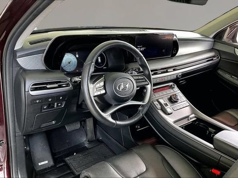 Used 2025 Hyundai Palisade Limited AWD/4WD image 14