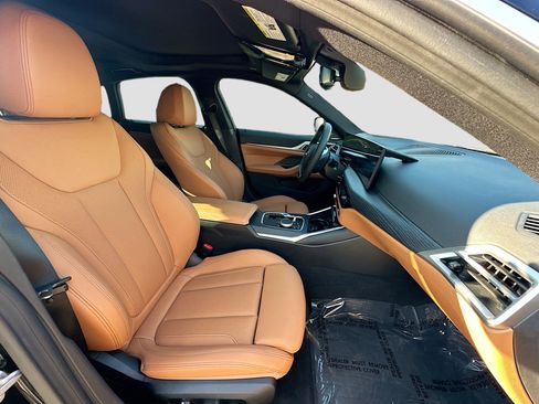 Used 2025 BMW i4 eDrive40 w/ M Sport Package image 32