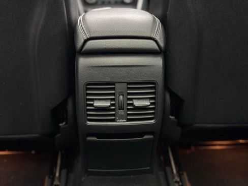 Used 2018 Mercedes-Benz GLA 250 GLA 250 image 47