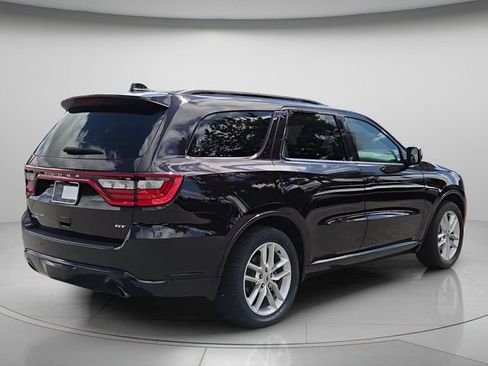 Used 2024 Dodge Durango GT RWD image 7