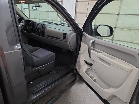 Used 2011 Chevrolet Silverado 1500 W/T w/ LPO, On The Job Package image 27