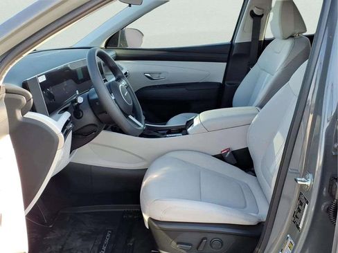 New 2026 Hyundai Tucson SEL image 9