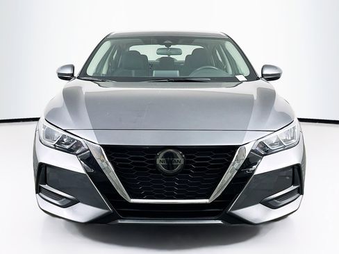 Used 2022 Nissan Sentra SV w/ All-Weather Package image 2