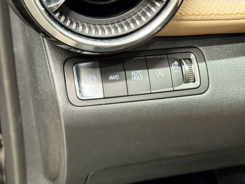 New 2026 Chevrolet Equinox ACTIV w/ Safety and Technology Package AWD/4WD image 11