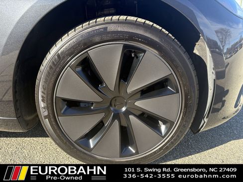Used 2025 Tesla Model 3 Long Range image 37