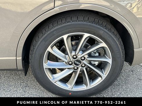 New 2026 Lincoln Corsair Grand Touring w/ Rear Removable Package Tray AWD/4WD image 20