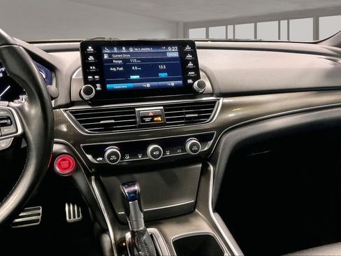Used 2020 Honda Accord Sport image 9