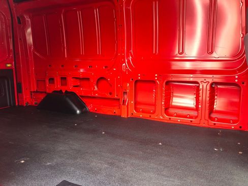 Used 2019 Ford Transit 250 148 High Roof RWD image 20