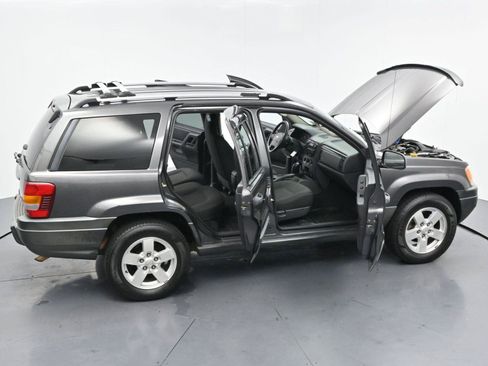 Used 2004 Jeep Grand Cherokee Laredo RWD image 32