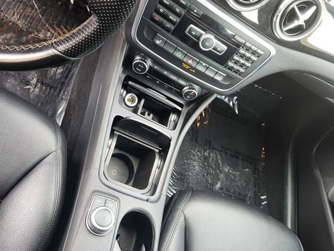 Used 2014 Mercedes-Benz CLA 250 4MATIC image 18