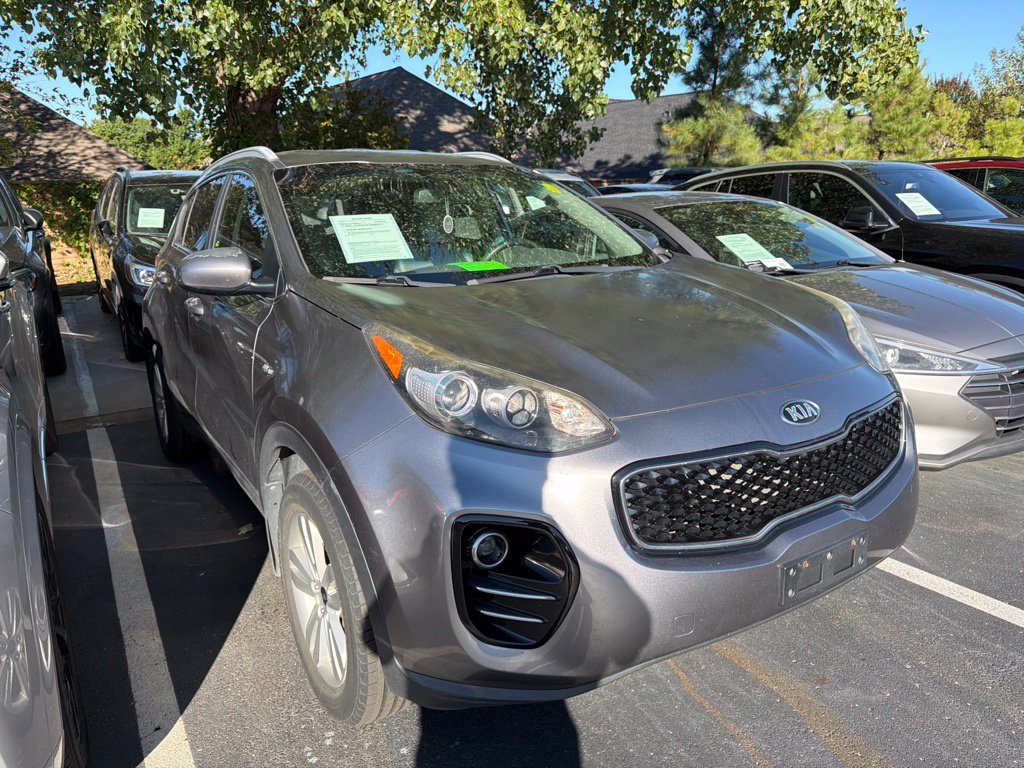 Used 2017 Kia Sportage LX w/ LX Popular Package AWD/4WD image 2