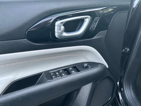 Used 2022 Jeep Compass Limited w/ Elite Group image 19