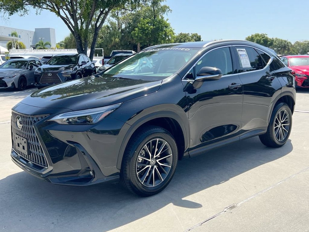 Used 2024 Lexus NX 350h AWD image 3